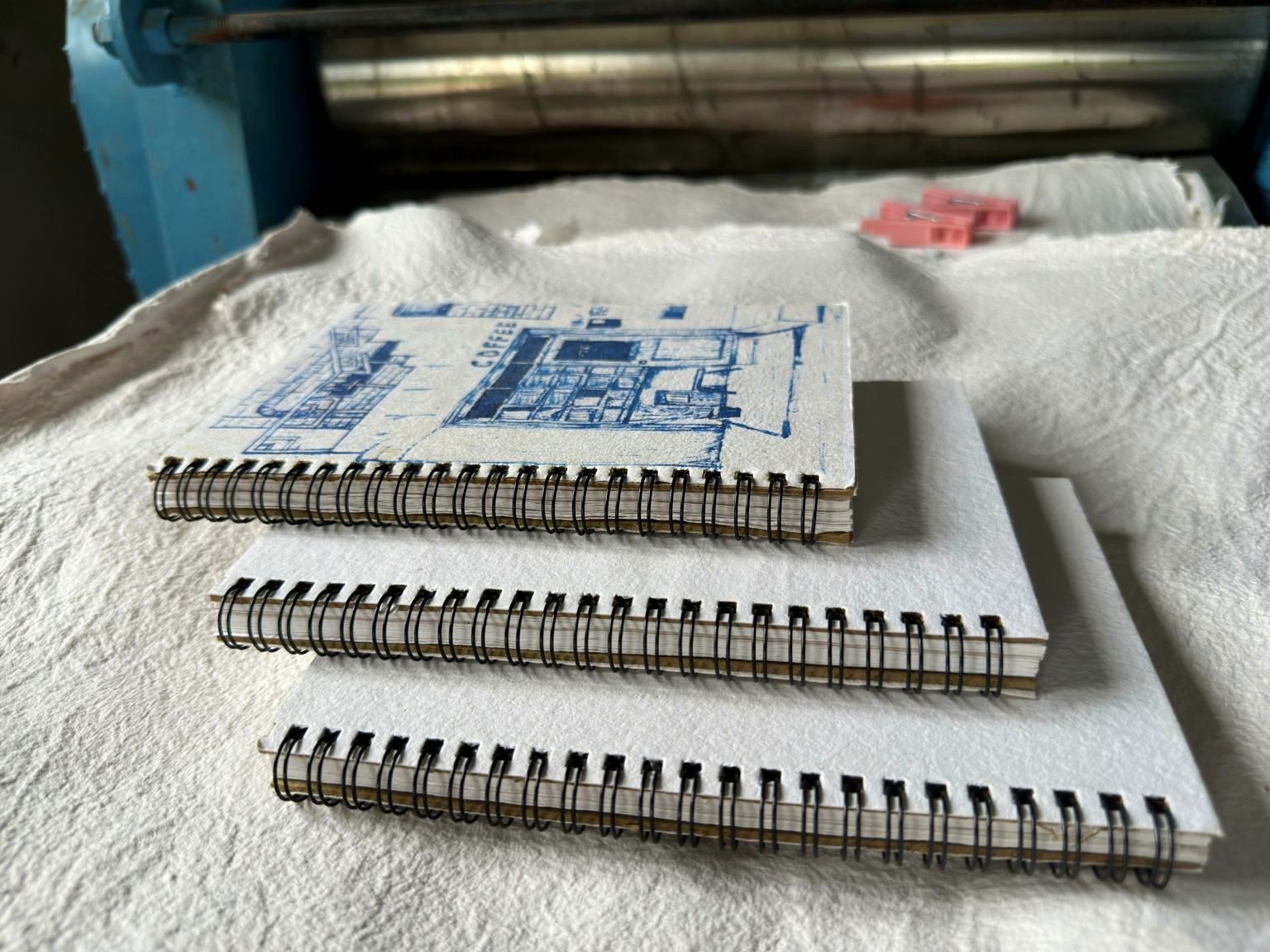 Wet pulp handled by hand at the press
